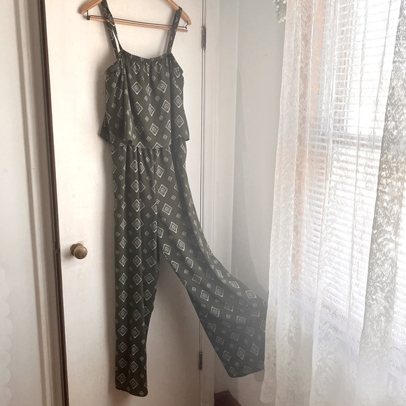 Time&Tru Green Diamond Jumpsuit - Picture 1 of 6